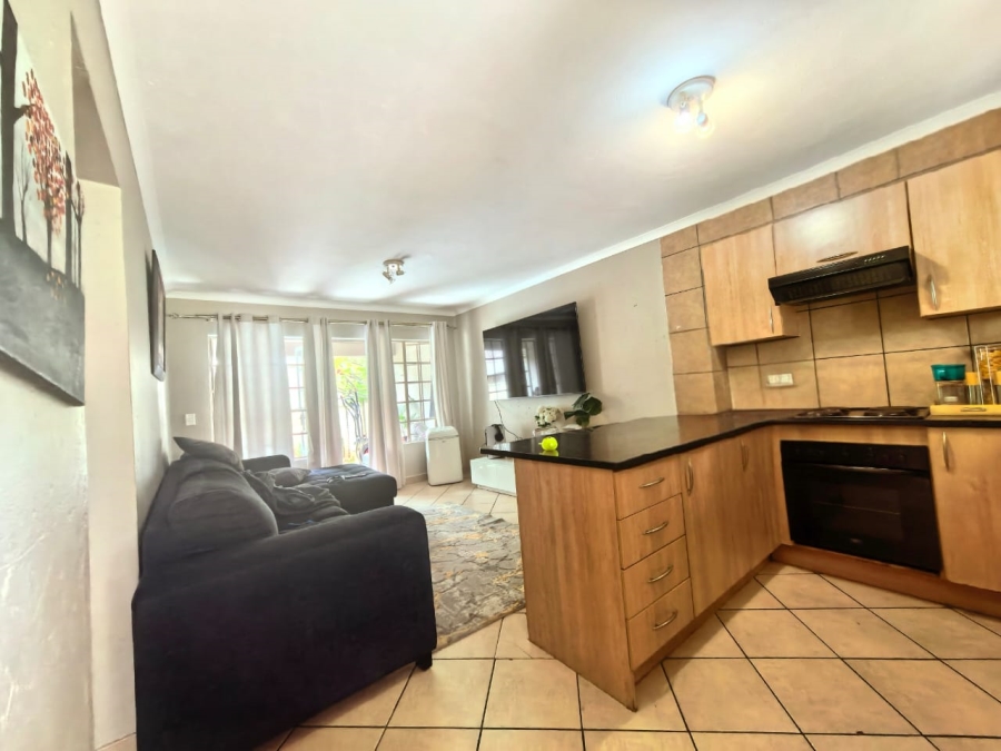2 Bedroom Property for Sale in Waterval East North West